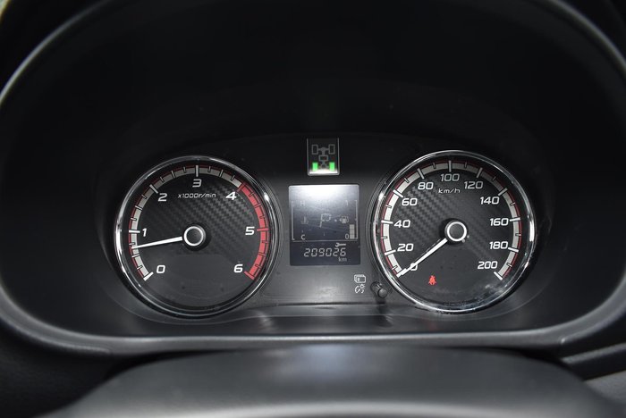 2017 Mitsubishi Triton GLS