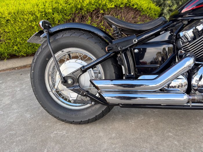 2010 Yamaha XVS650 V-STAR CUSTOM Black
