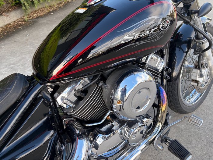 2010 Yamaha XVS650 V-STAR CUSTOM Black