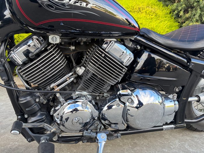 2010 Yamaha XVS650 V-STAR CUSTOM Black