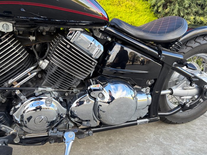 2010 Yamaha XVS650 V-STAR CUSTOM Black