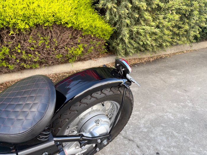 2010 Yamaha XVS650 V-STAR CUSTOM Black