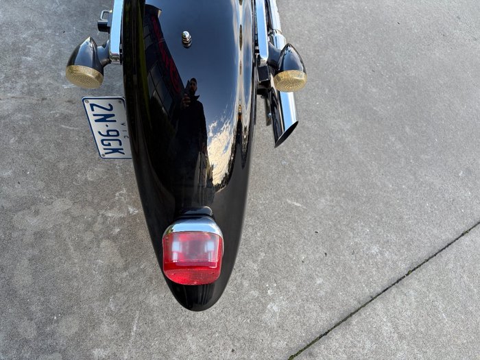 2010 Yamaha XVS650 V-STAR CUSTOM Black