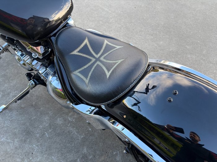 2010 Yamaha XVS650 V-STAR CUSTOM Black