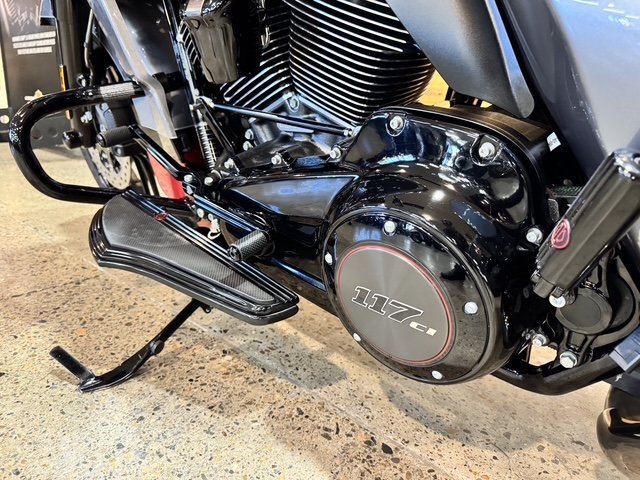 2019 HARLEY-DAVIDSON FLTRXSE CVO ROAD GLIDE