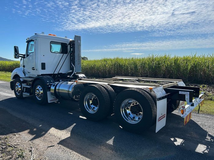 2026 Kenworth T320 A