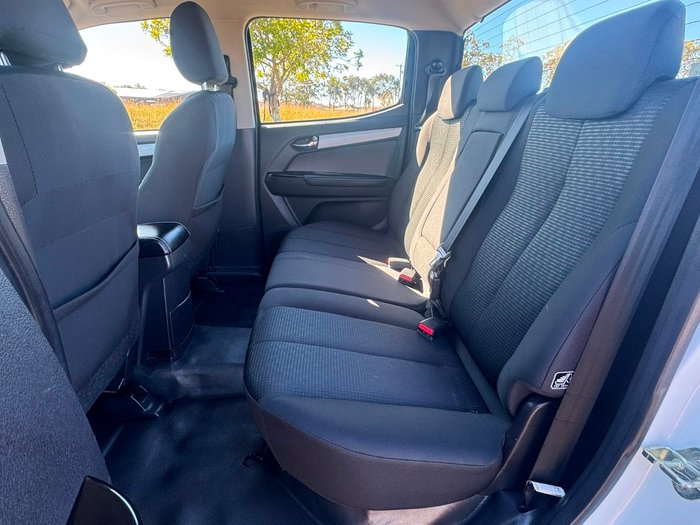 2018 Isuzu D-MAX LS-M