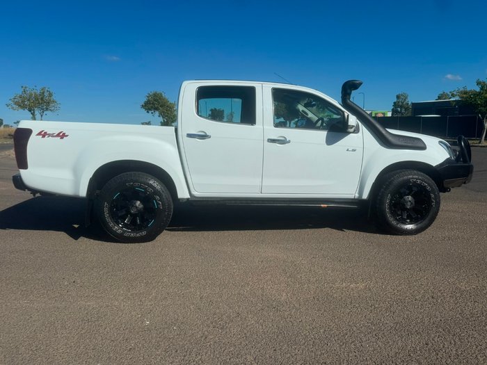 2018 Isuzu D-MAX LS-M