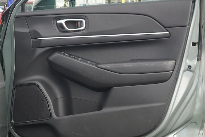 2024 Honda HR-V e:HEV X