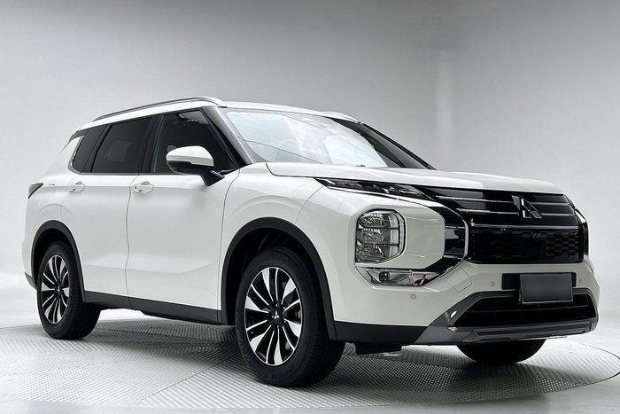 2025 Mitsubishi Outlander