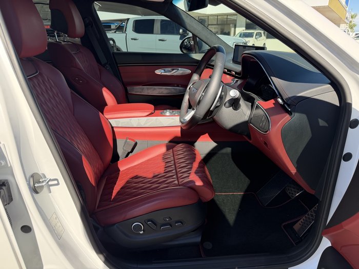 2022 Genesis GV70