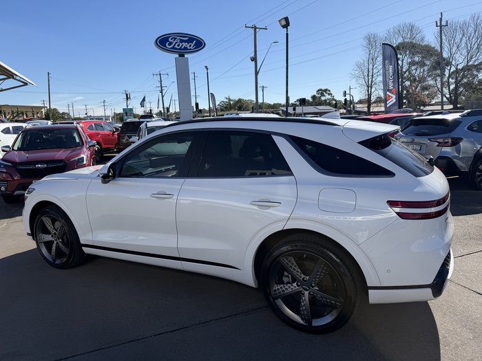 2022 Genesis GV70