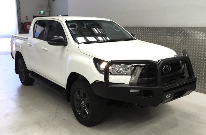 2023 Toyota Hilux