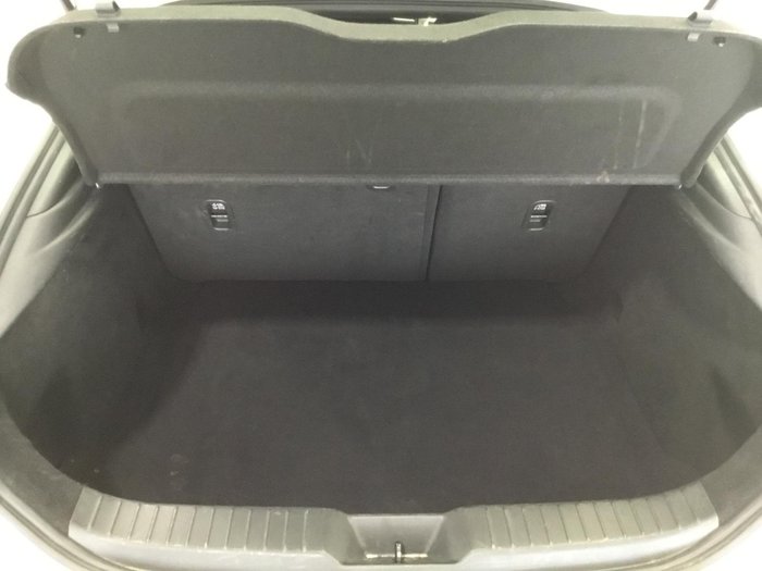 2025 Mazda 3 G20 Pure