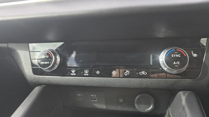 2024 Mitsubishi Outlander PHEV Aspire