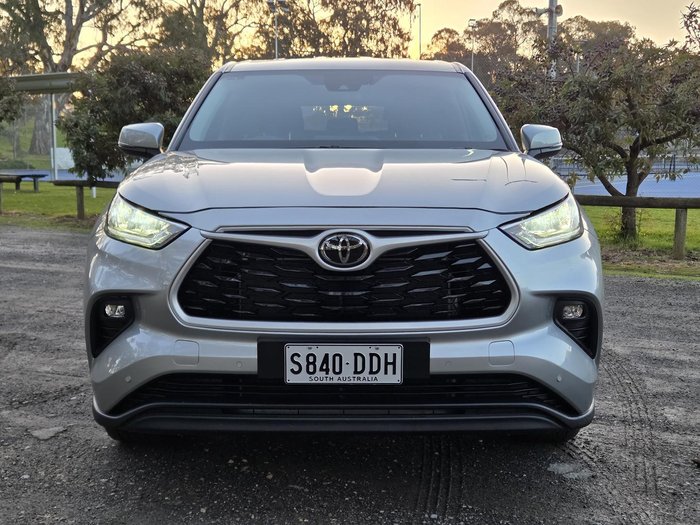 2024 Toyota Kluger GX