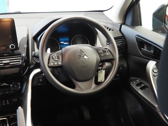 2025 Mitsubishi Eclipse Cross ES