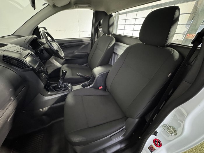 2017 Isuzu D-MAX SX