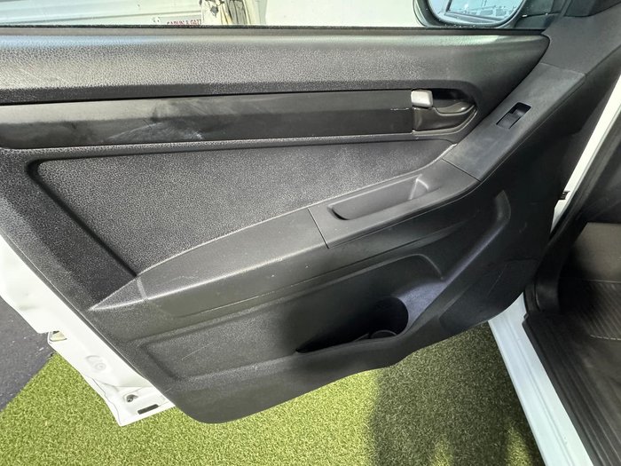 2017 Isuzu D-MAX SX