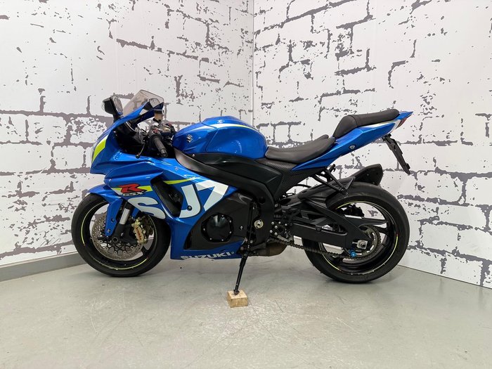 2014 Suzuki GSX-R1000