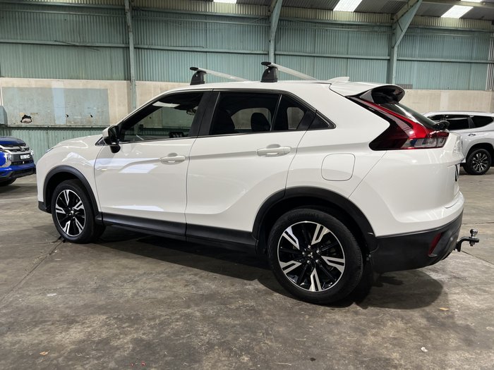 2022 Mitsubishi Eclipse Cross ES