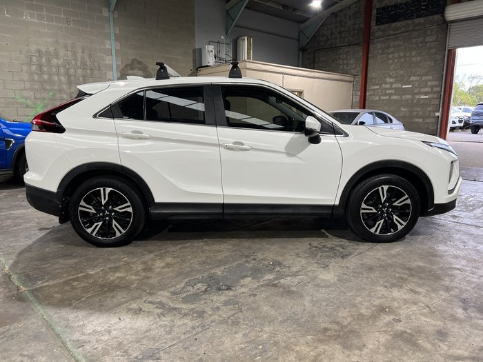 2022 Mitsubishi Eclipse Cross ES