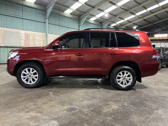 2017 Toyota Landcruiser VX