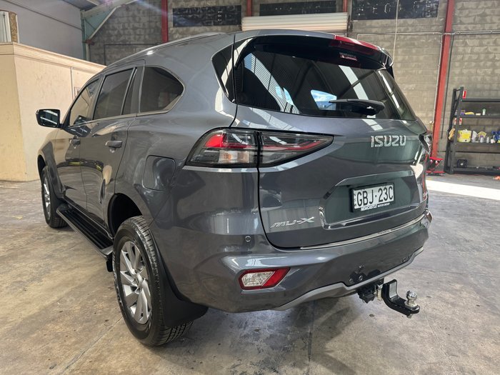 2024 Isuzu MU-X LS-U