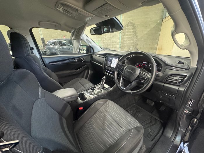 2024 Isuzu MU-X LS-U