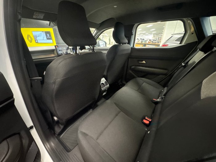 2025 Renault Duster Evolution X1311 MY25 4X4 Solid White