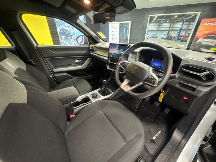 2025 Renault Duster Evolution X1311 MY25 4X4 Solid White