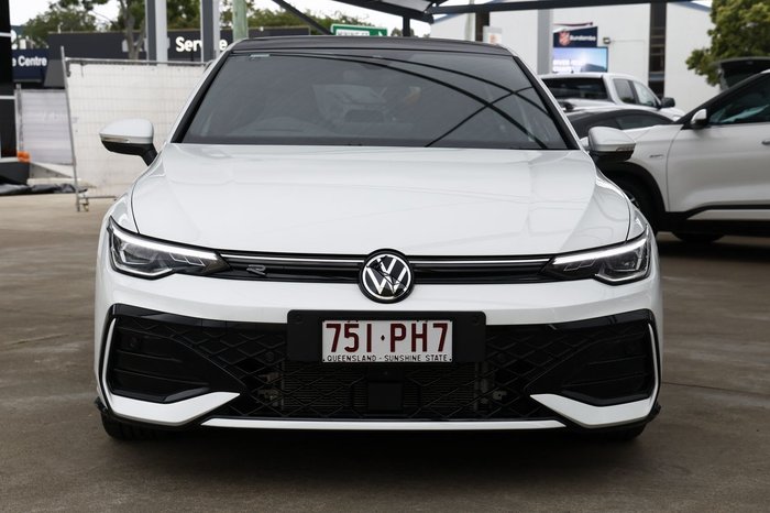 2025 Volkswagen Golf 110TSI R-Line