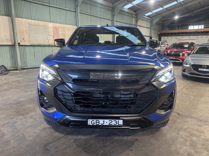 2025 Isuzu D-MAX X-RIDER