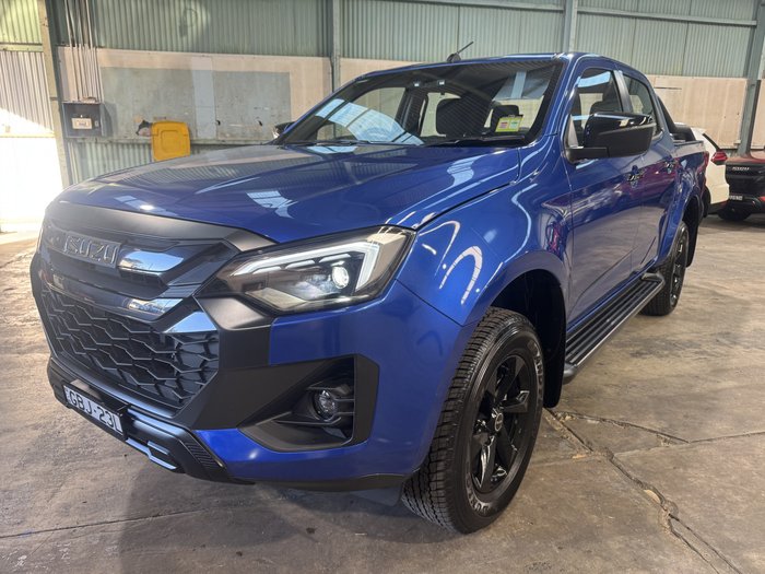 2025 Isuzu D-MAX X-RIDER