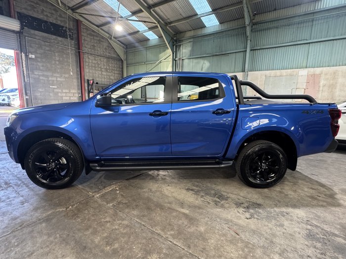 2025 Isuzu D-MAX X-RIDER