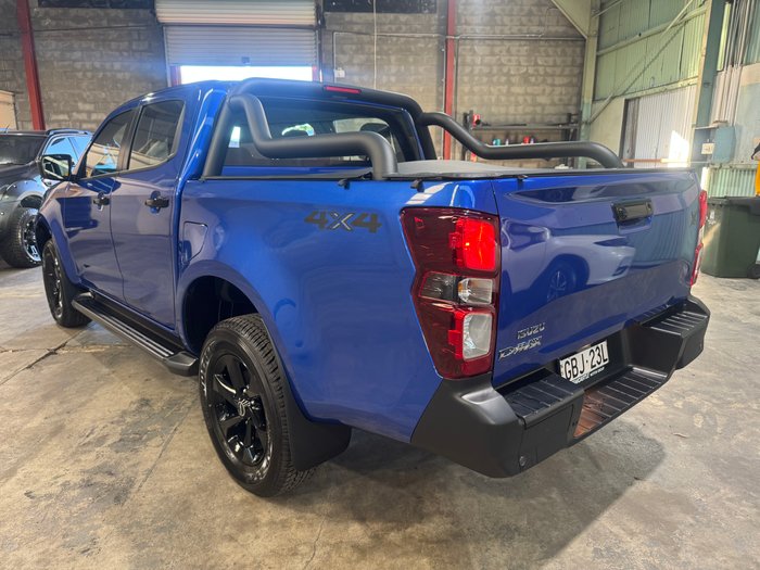 2025 Isuzu D-MAX X-RIDER MY25.5 4X4 Dual Range Neptune Blue Mica