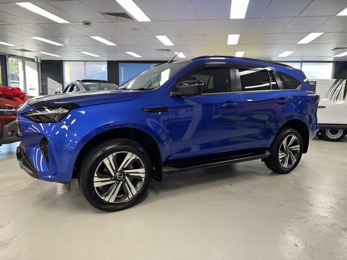 2025 Isuzu MU-X LS-T