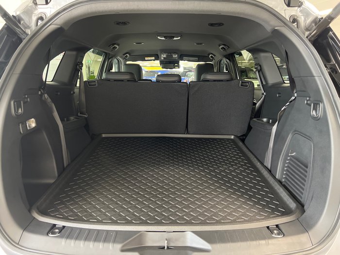 2026 Isuzu MU-X LS-T MY25.5 4X4 Dual Range Mercury Silver Metallic