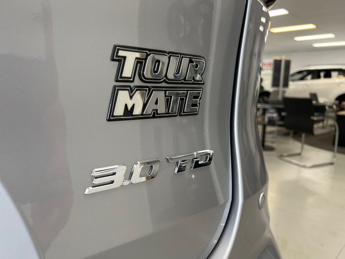 2026 Isuzu MU-X LS-T MY25.5 4X4 Dual Range Mercury Silver Metallic