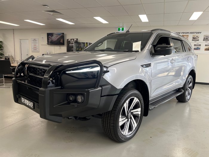 2026 Isuzu MU-X LS-T MY25.5 4X4 Dual Range Mercury Silver Metallic