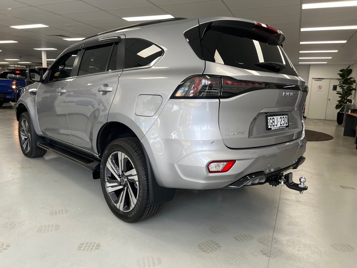 2026 Isuzu MU-X LS-T MY25.5 4X4 Dual Range Mercury Silver Metallic