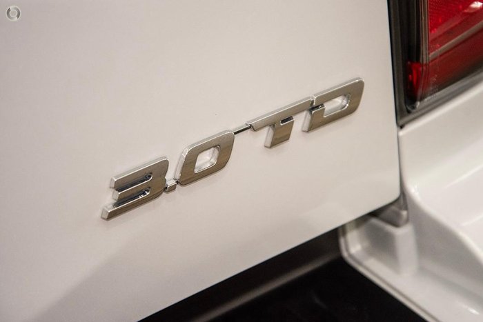 2025 Isuzu D-MAX X-TERRAIN MY25.5 4X4 Dual Range Moonstone White Pearl