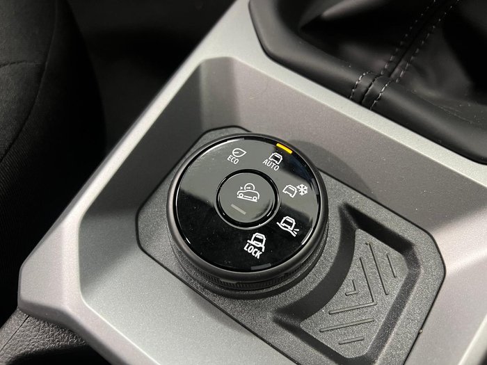 2025 Renault Duster Evolution X1311 MY25 4X4 Sandstone