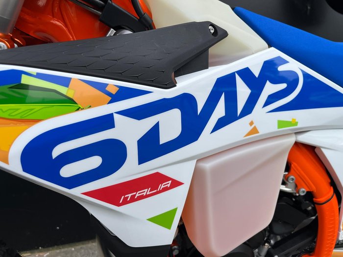 2026 KTM 300 EXC TBI Six Days EXC TBI Orange