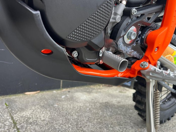 2026 KTM 300 EXC TBI Six Days EXC TBI Orange