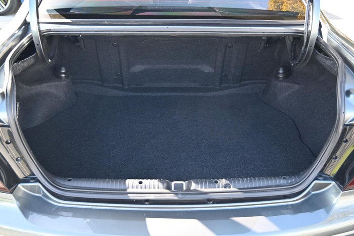 2003 Holden Monaro CV8 R