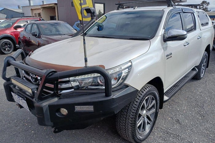 2017 Toyota Hilux SR5