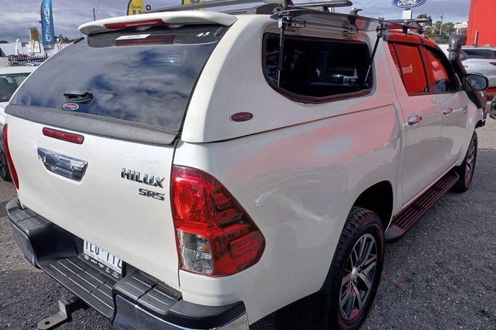 2017 Toyota Hilux SR5