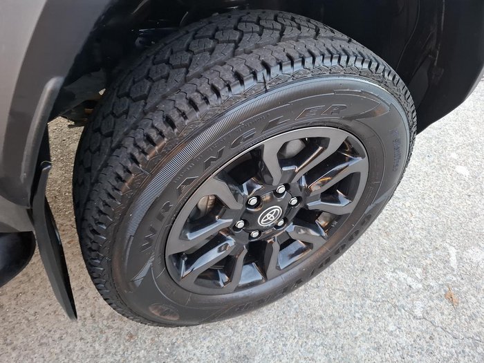 2023 Toyota Hilux Rogue