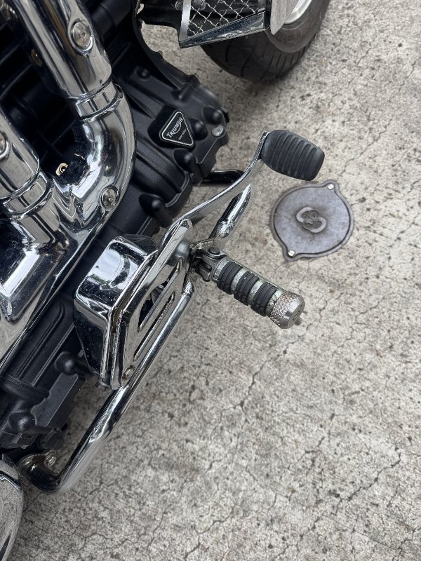 2006 Triumph ROCKET III Red